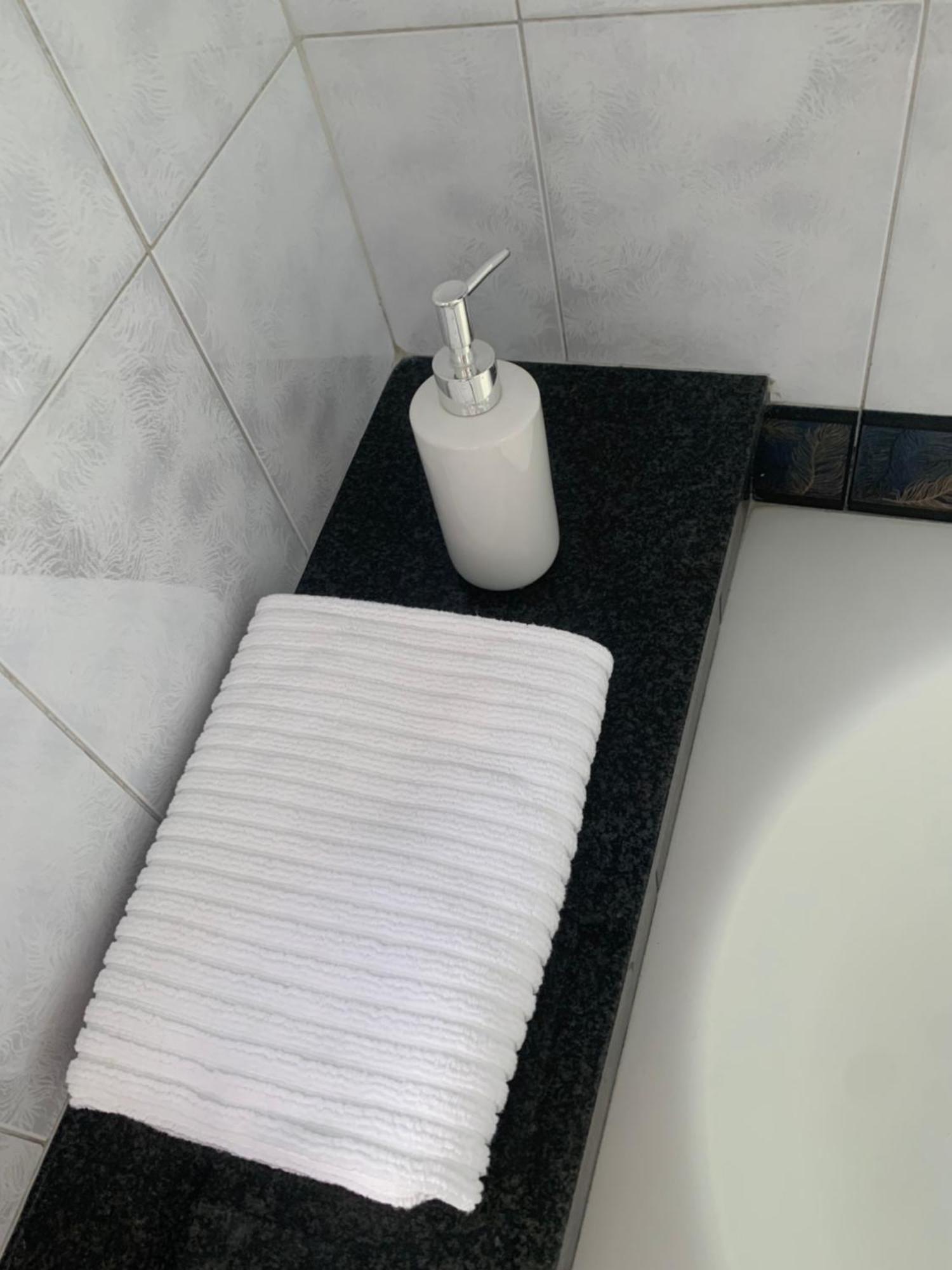 The First Colombo Brignole XX Settembre Apartment Генуа Екстериор снимка