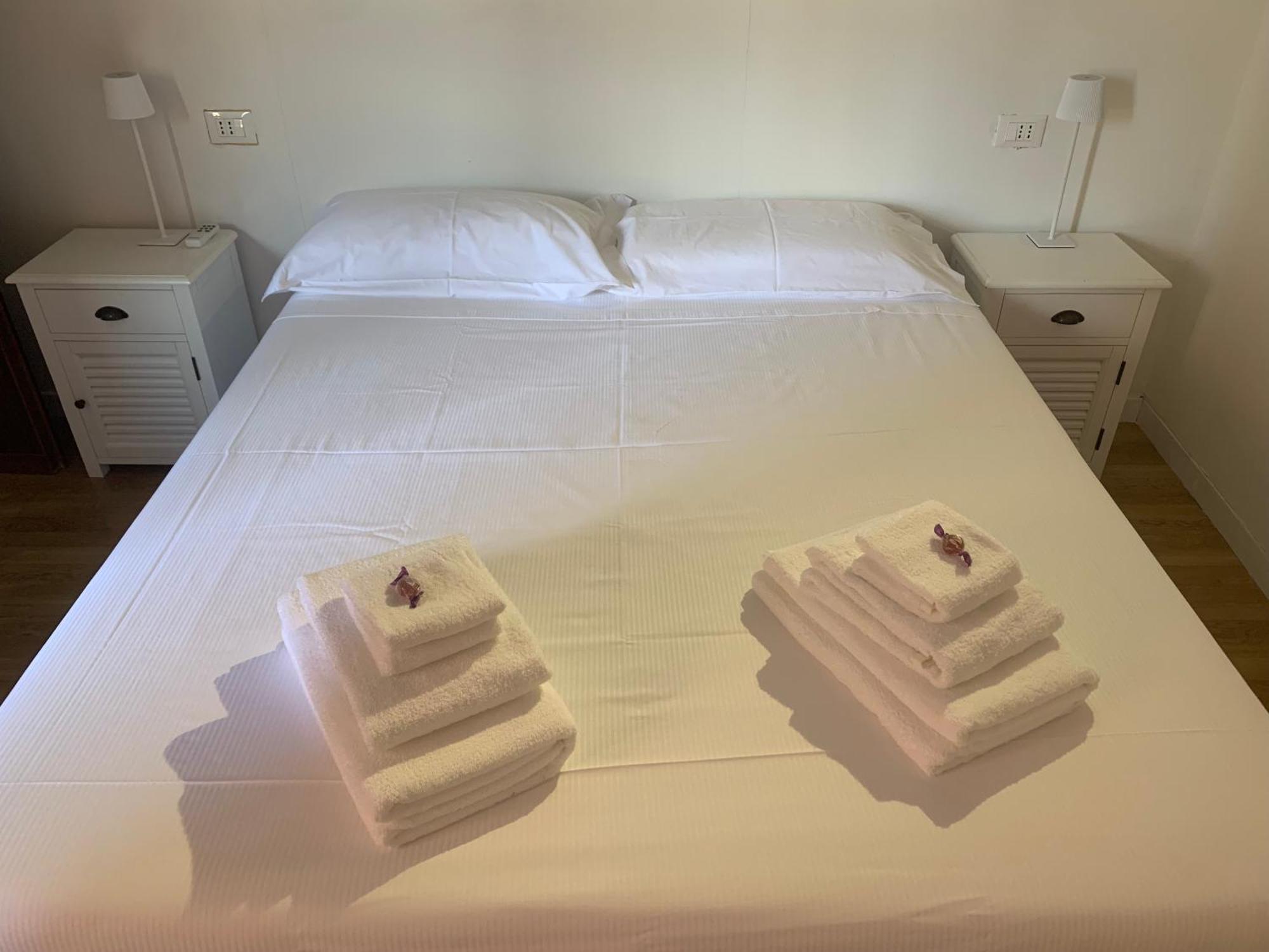 The First Colombo Brignole XX Settembre Apartment Генуа Екстериор снимка