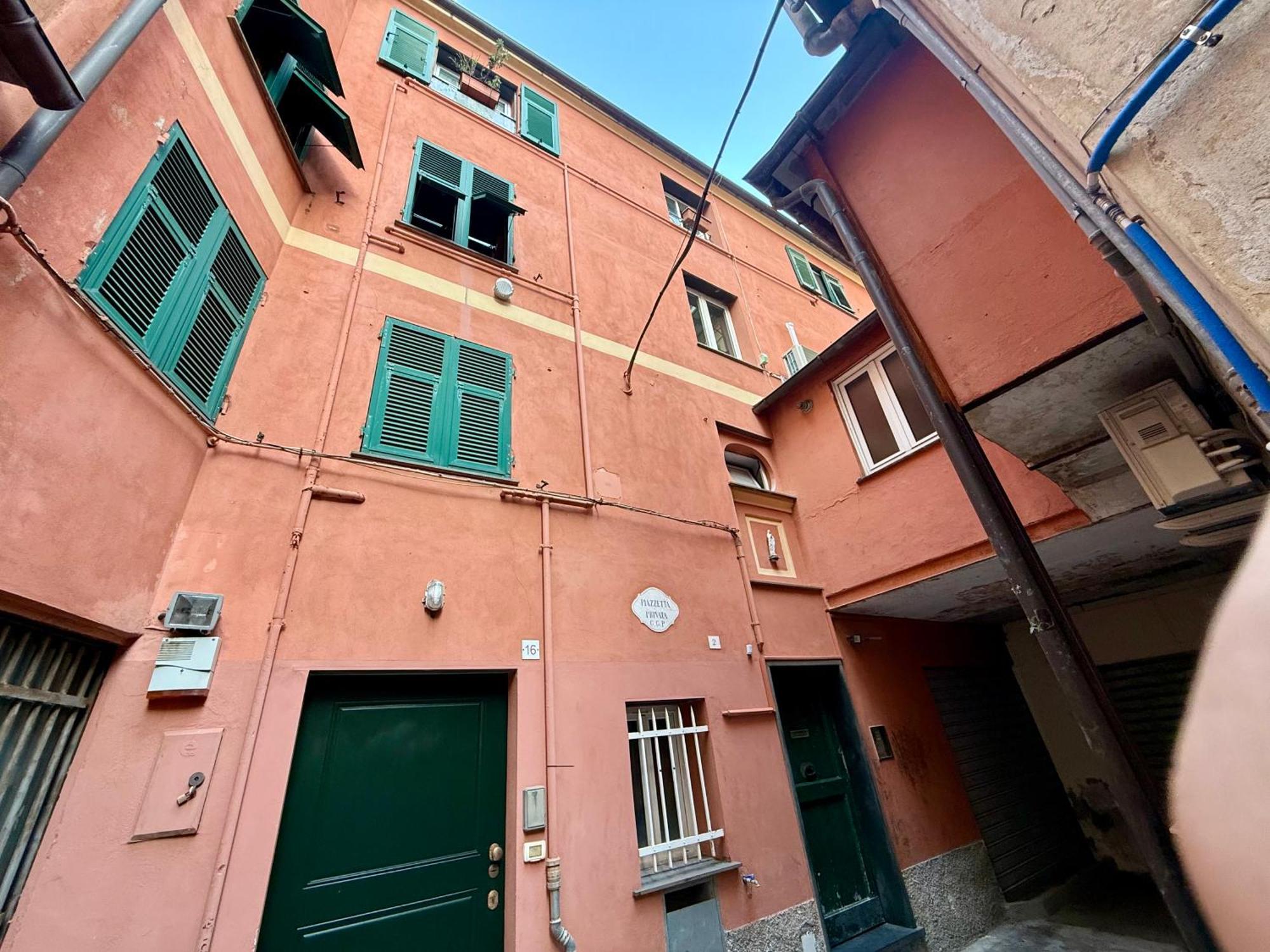 The First Colombo Brignole XX Settembre Apartment Генуа Екстериор снимка